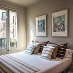 Lovely 6 Bedroom Flat In L\'Eixample