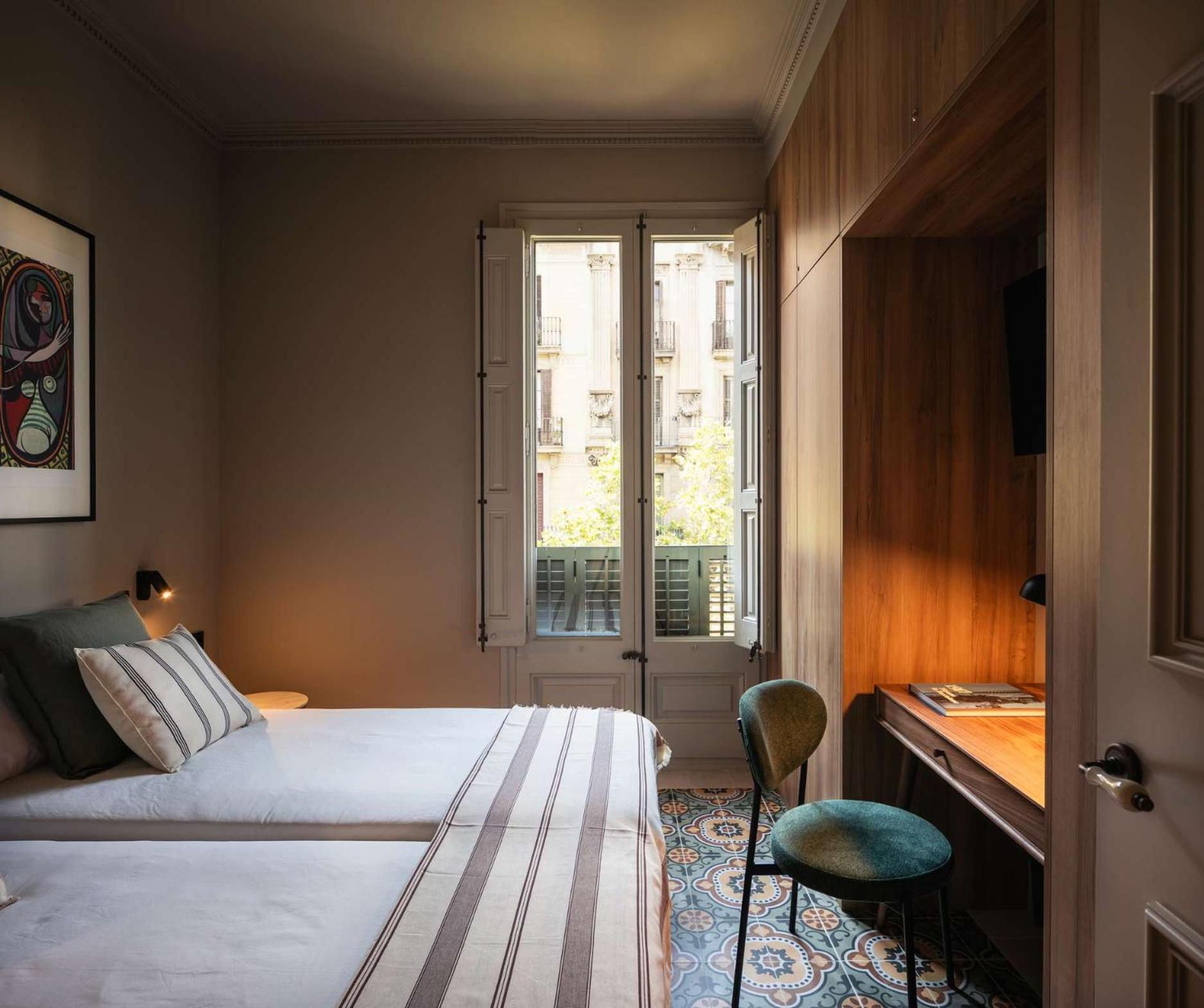 Lovely 6 Bedroom Flat In L'eixample *