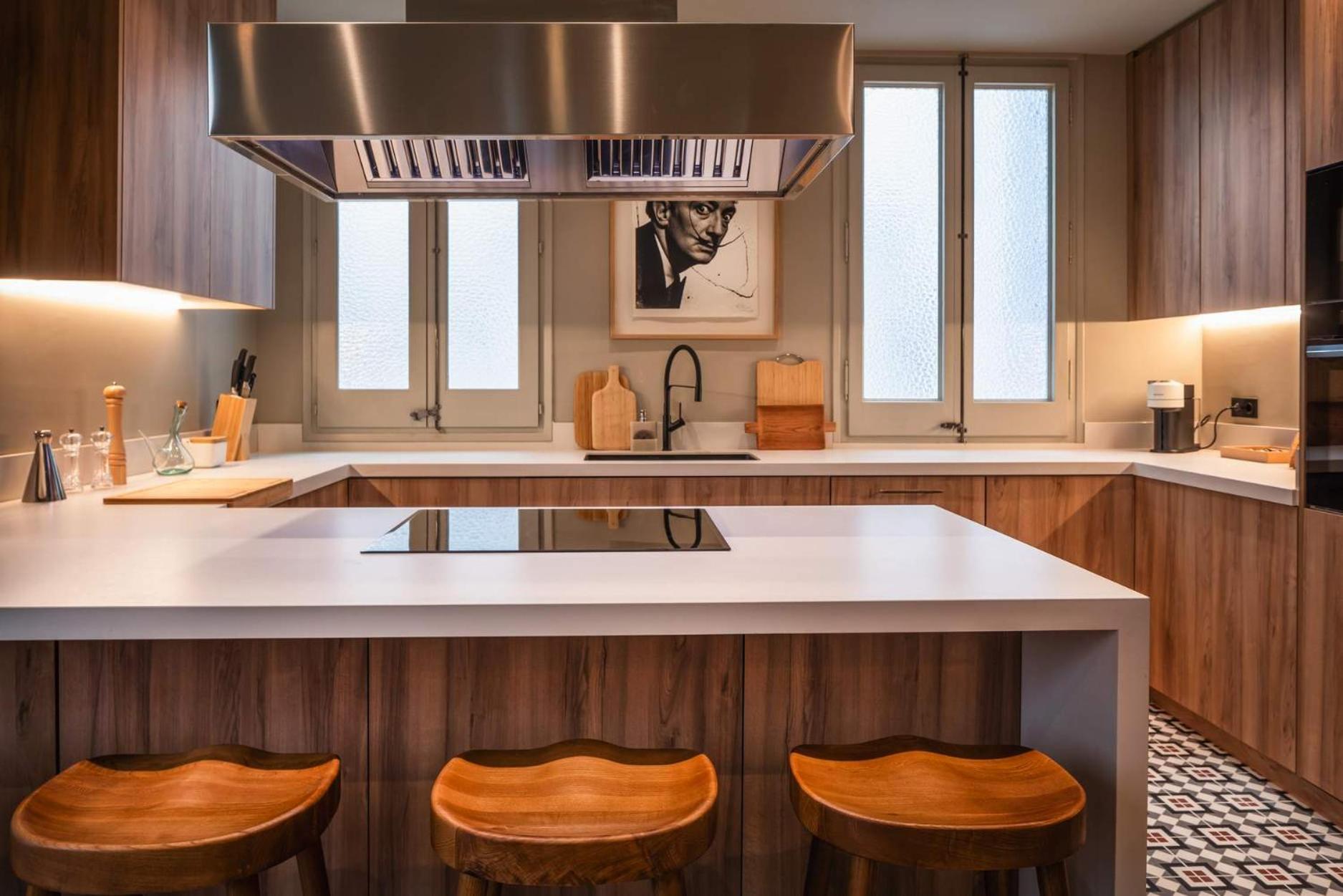 Lovely 6 Bedroom Flat In L'eixample Apartment Barcelona